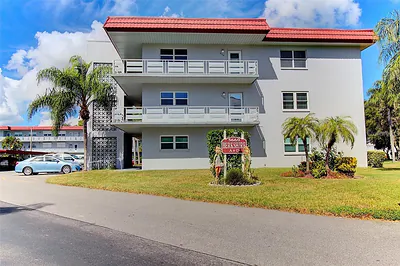 5660 80TH STREET N C205 #C205 St Petersburg FL