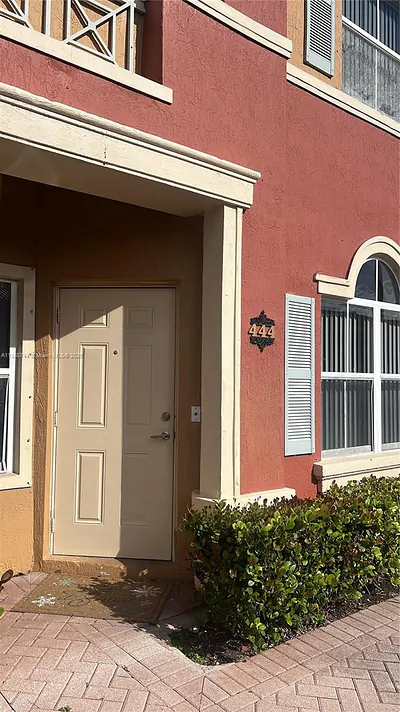 6202 NW 116th Pl 444 #444 Doral FL