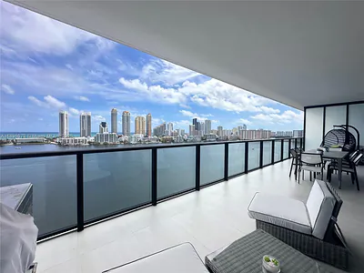 5000 Island Estates Dr 1407 #1407 Aventura FL