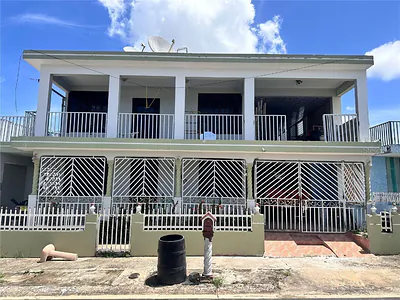 AR-10 CALLE 37 REPARTO TERESITA Bayamon PR