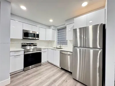 6175 NW 186th St 109 #109 Hialeah FL