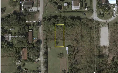 12272 SW 230 St Goulds FL