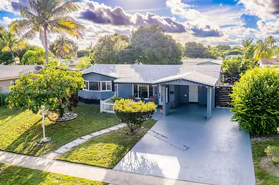 3531 NW 34th Ave Lauderdale Lakes FL