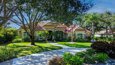 453 E MACEWEN DRIVE Osprey FL
