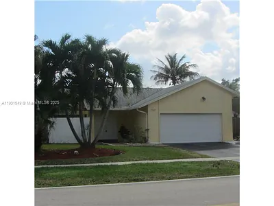 10140 Torchwood Ave 0 Plantation FL