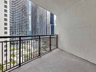 999 SW 1st Ave 2901 #2901 Miami FL