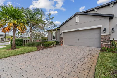 19322 HAWK VALLEY DRIVE Tampa FL