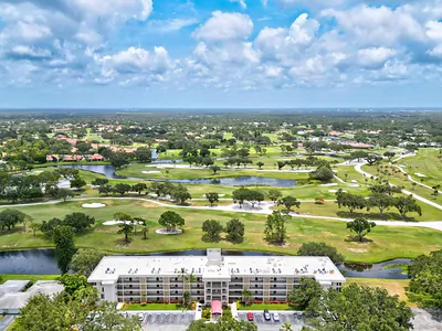 7461 W COUNTRY CLUB DRIVE N 408 #408 Sarasota FL