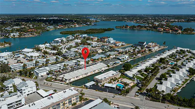 907 GIBBS ROAD 6 #6 Venice FL