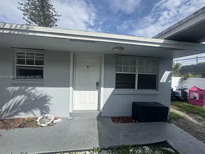 923 SE 2nd Ave 3 #3 Hallandale Beach FL
