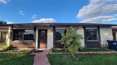 4704 SW 136 PLACE Miami FL
