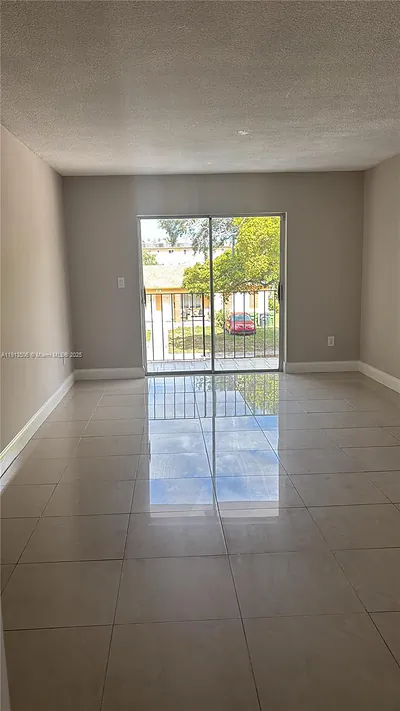 13725 NE 6th Ave 201 #201 North Miami FL