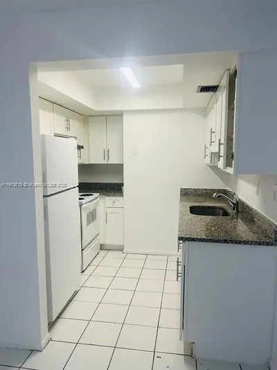 5965 NW 21st St 59-A #59-A Lauderhill FL