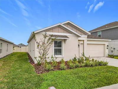 421 SANDBAR LN Haines City FL