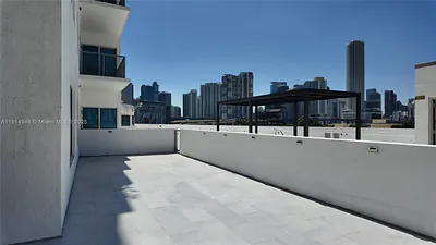 10 SW South River Dr 610 #610 Miami FL