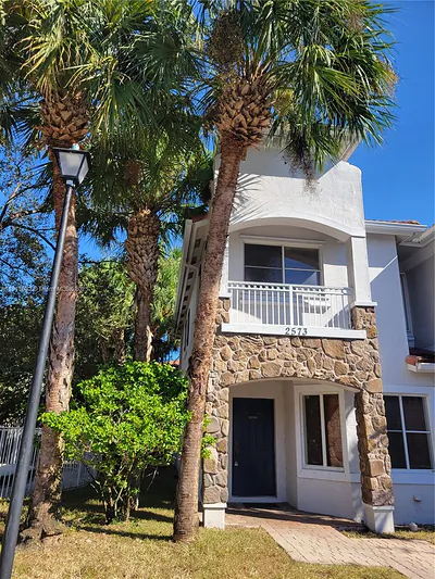 2573 SW 82 AV 101 #101 Miramar FL