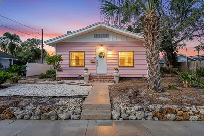 610 22ND STREET W Bradenton FL