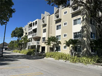 7701 Camino Real A-419 #A-419 Miami FL