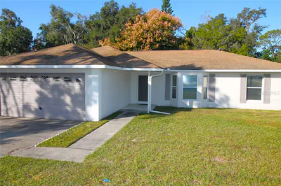 104 N MAIN AVENUE Minneola FL
