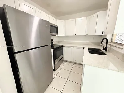 3203 NW 5th Ter 4 #4 Pompano Beach FL