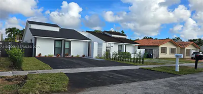 1001 SW 88th Ct Miami FL