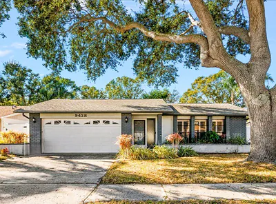 9428 LAURA ANNE DRIVE Seminole FL