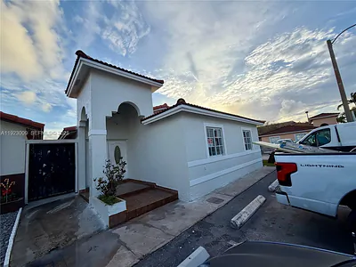 9378 NW 121st St 125 #125 Hialeah Gardens FL