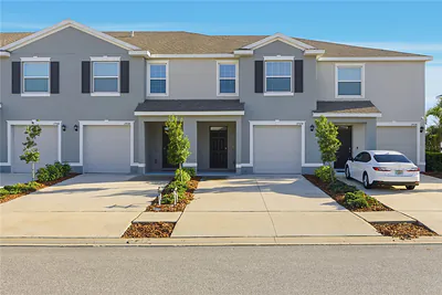 17534 CRESCENT MOON LOOP Bradenton FL