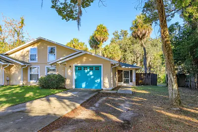 310 W BERCKMAN STREET Fruitland Park FL