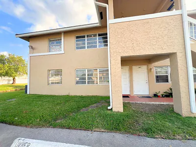 843 Twin Lakes Drive 30B, Coral Springs, FL 33071 #30B Coral Springs FL