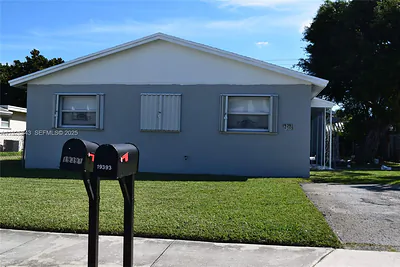 19391 SW 103rd Ct 19393 #19393 Cutler Bay FL