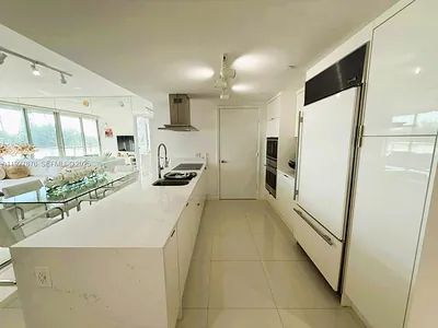 495 Brickell Ave 511 #511 Miami FL