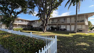 344 SE 11th Avenue 3, Pompano Beach, FL 33060 #3 Pompano Beach FL