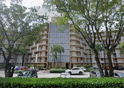 3301 N Country Club Dr 803 #803 Aventura FL