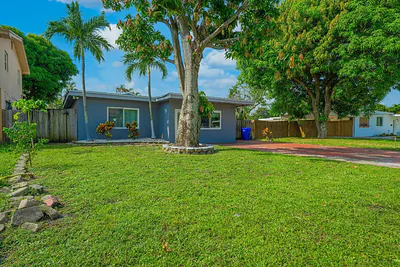 6824 SW 5th Street, Pembroke Pines, FL 33023 Pembroke Pines FL