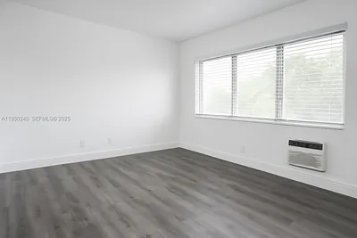 749 SE 15th St 8 #8 Fort Lauderdale FL