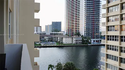1833 S Ocean Dr 609 #609 Hallandale Beach FL