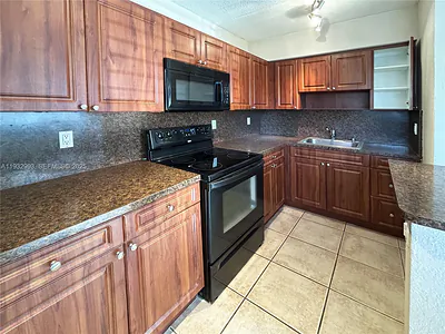 715 NE 6th St 1 #1 Fort Lauderdale FL