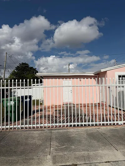 3650 SW 92nd Ave 2 #2 Miami FL