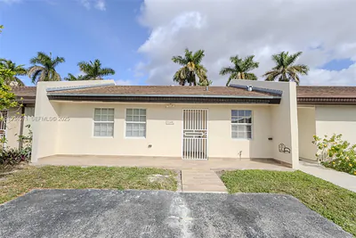 5145 SW 140th Pl Miami FL