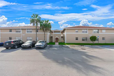 10032 Twin Lakes Dr 37-B #37-B Coral Springs FL