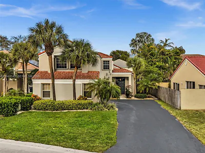 6365 NW 77th Pl Parkland FL