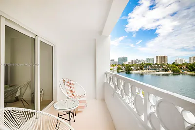 9881 E Bay Harbor Dr 302 #302 Bay Harbor Islands FL