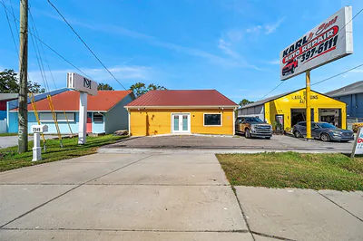 7949 ULMERTON ROAD Largo FL