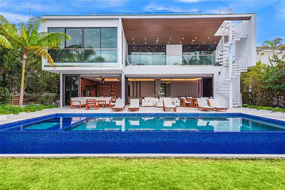 1785 Cleveland Rd Miami Beach FL