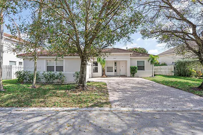5312 SW 34th Way Hollywood FL