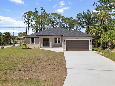 2704 GASPAR AVENUE North Port FL