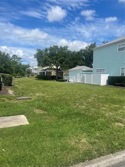 1550 FAIRVIEW CIRCLE Reunion FL