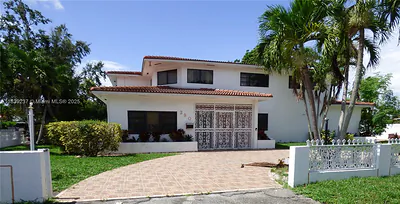 290 NE 108th St Miami FL