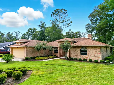 25603 TROON AVENUE Sorrento FL